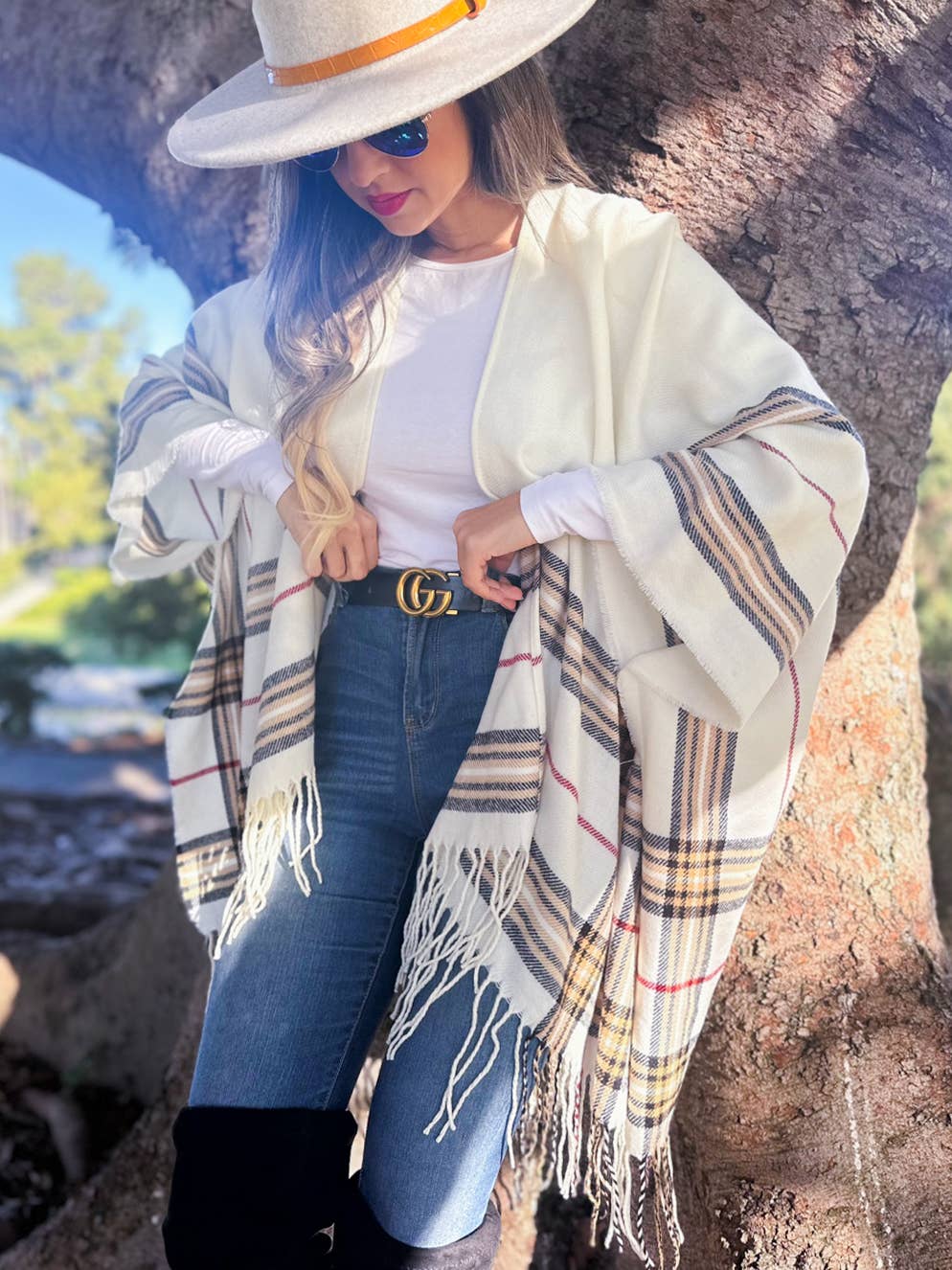Ivory Plaid Print Knitted Ruana Kimono Cardigan with Tassel