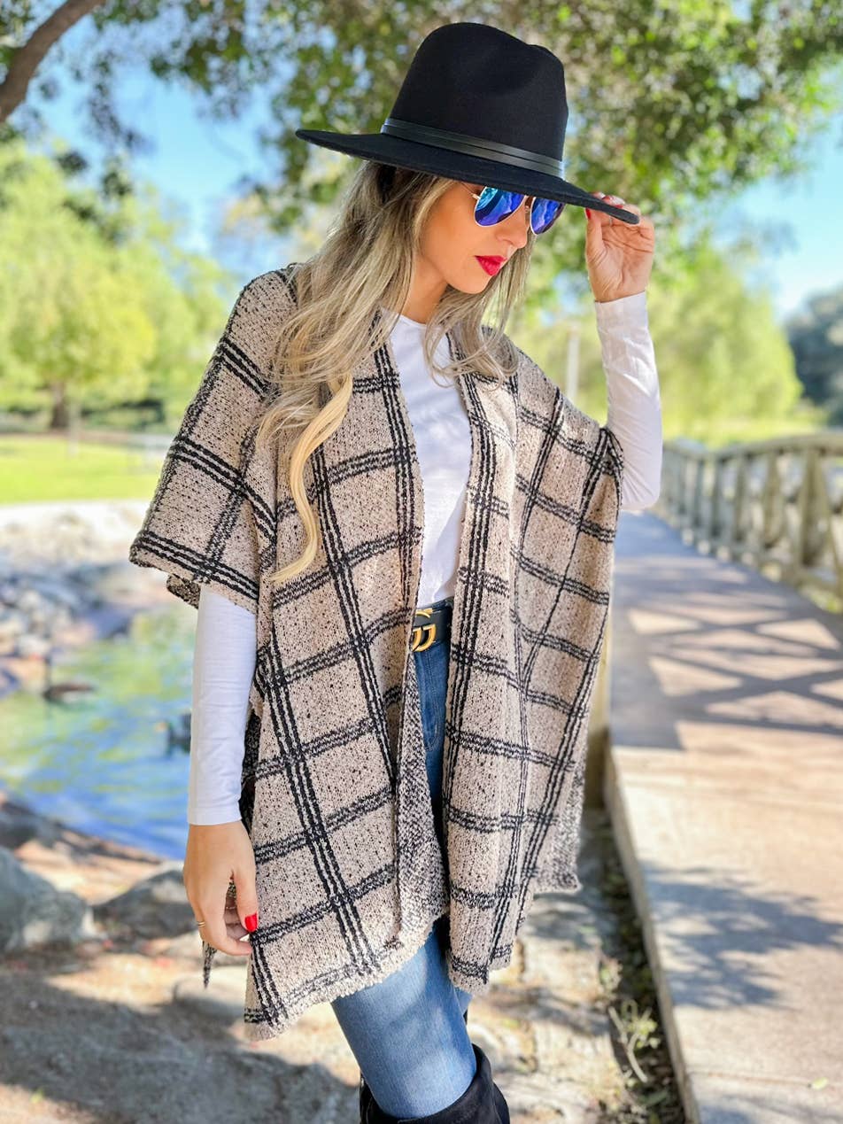 Chic Oatmeal Plaid Knitted Ruana Cardigan